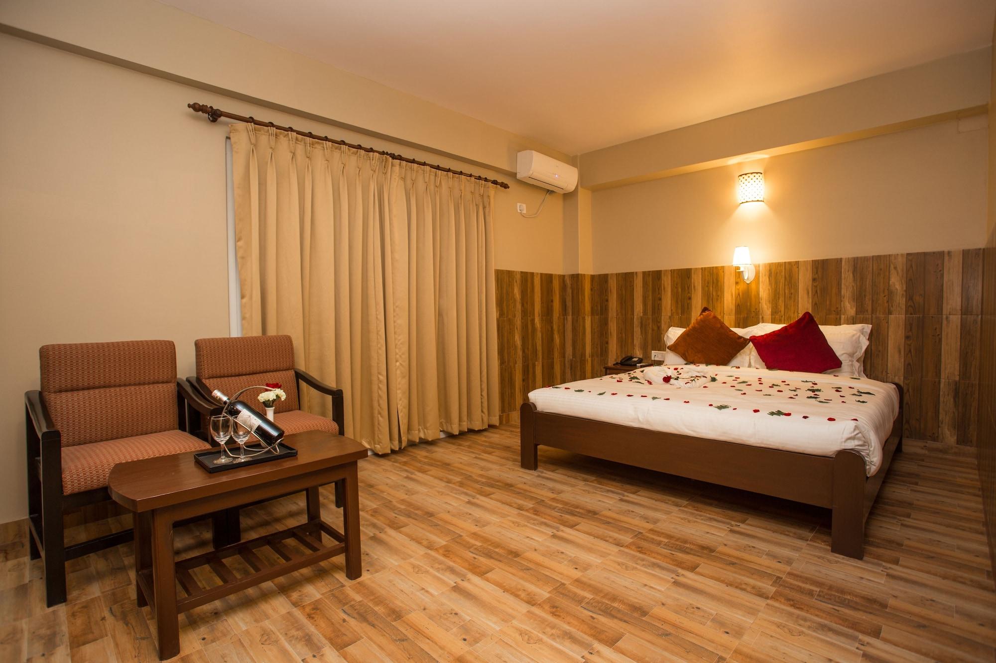 Pokhara Choice Inn Exterior photo