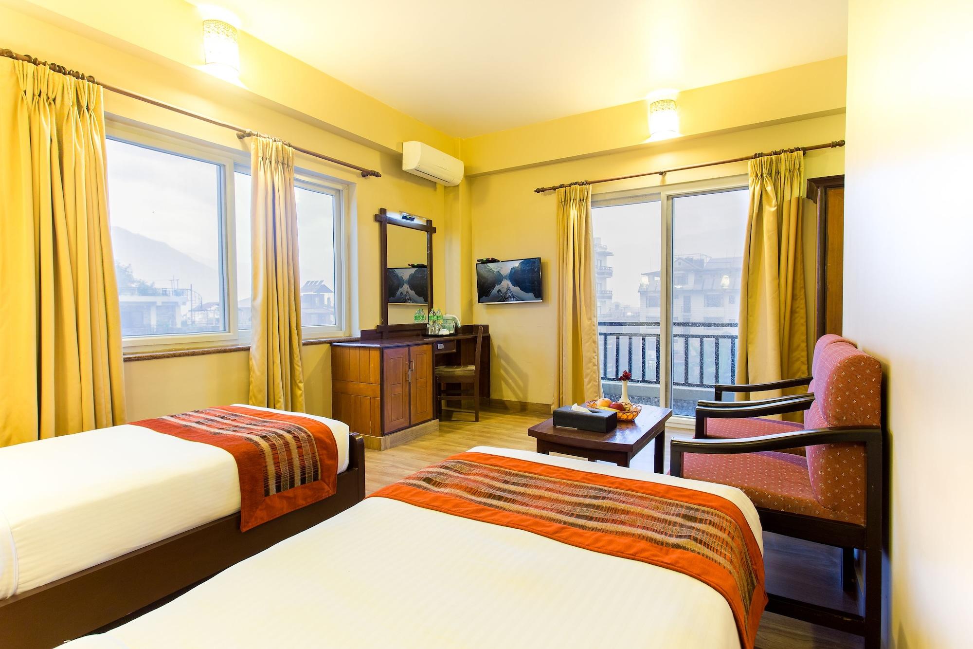 Pokhara Choice Inn Exterior photo