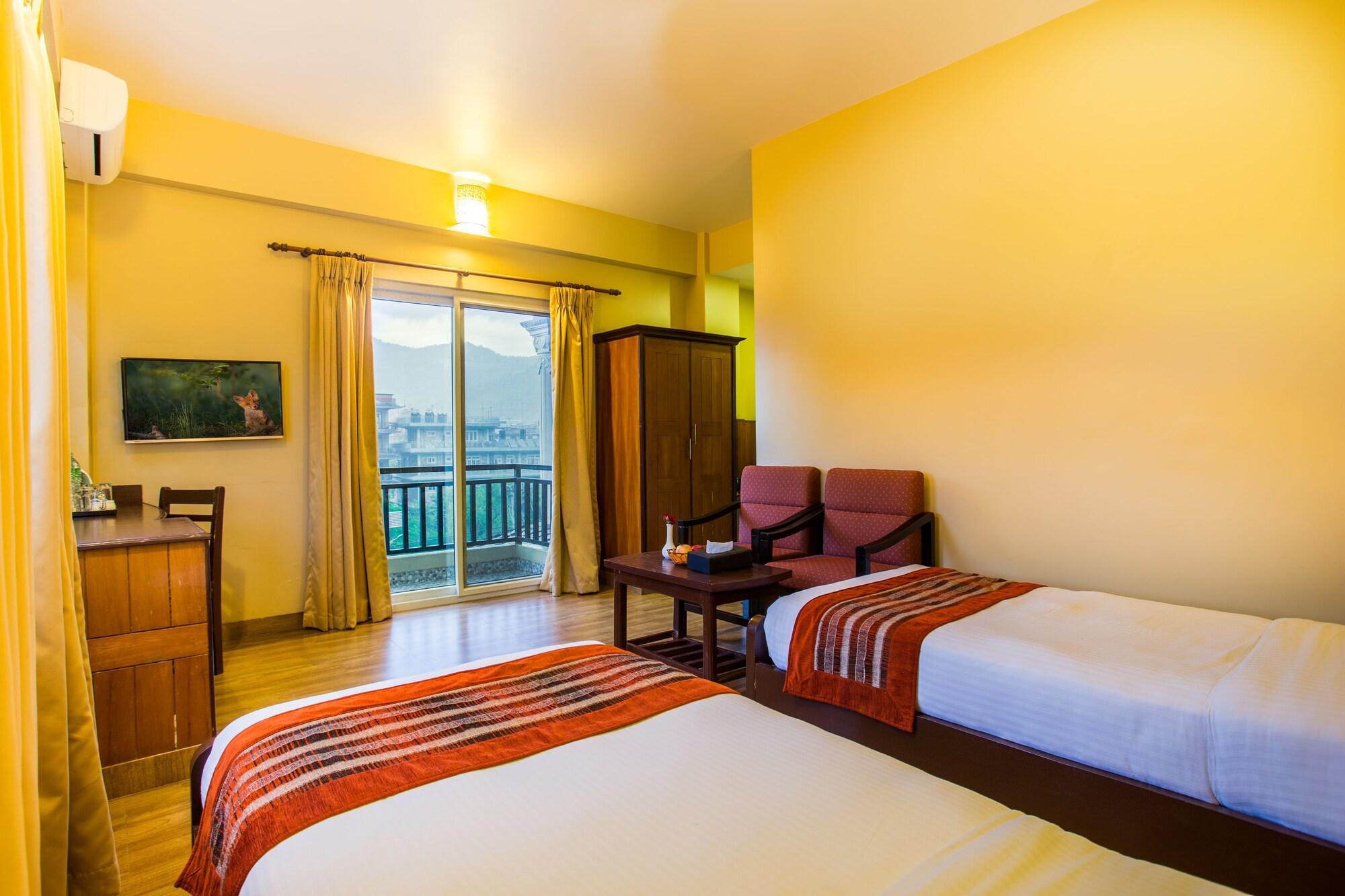Pokhara Choice Inn Exterior photo
