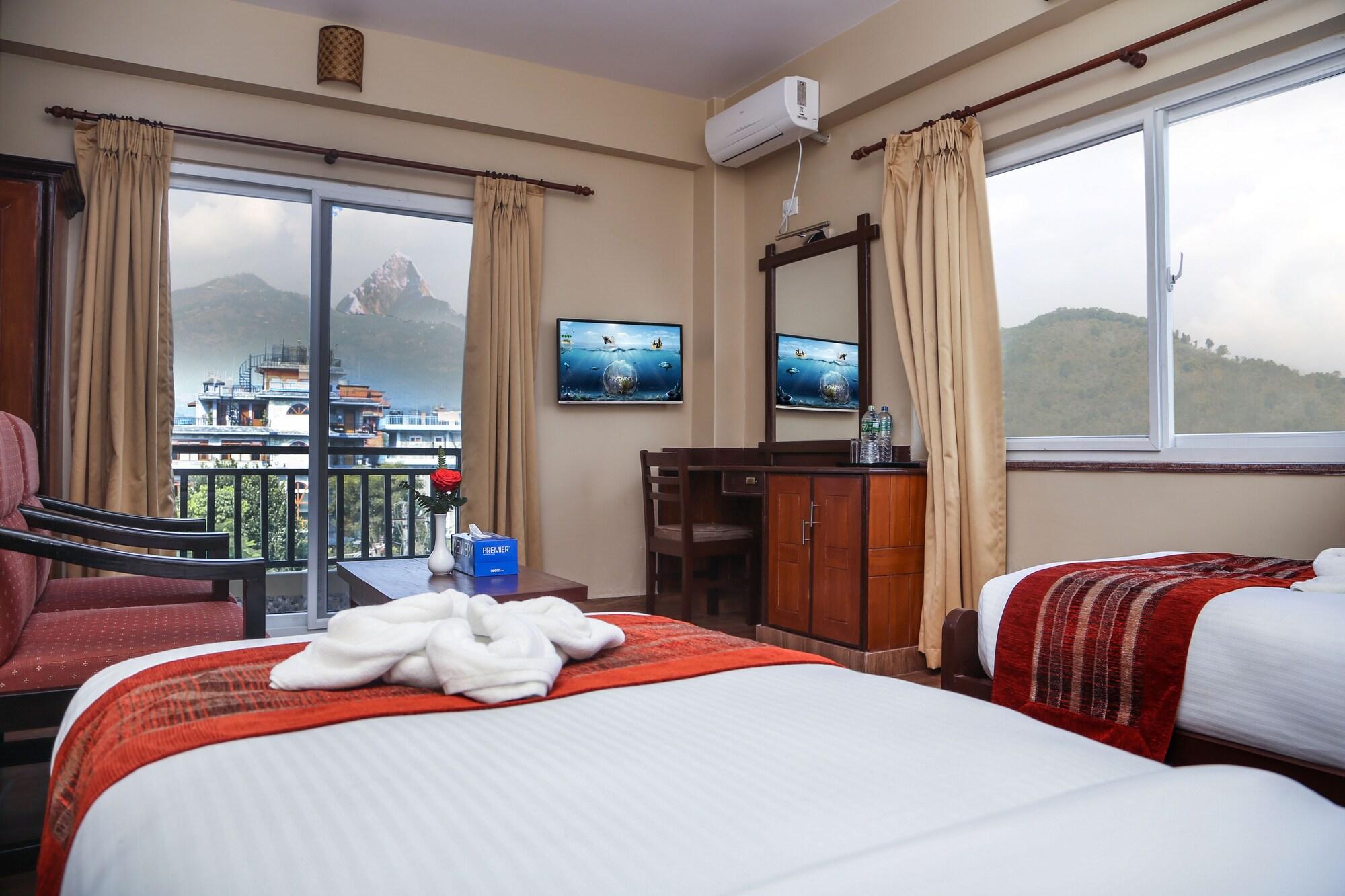 Pokhara Choice Inn Exterior photo