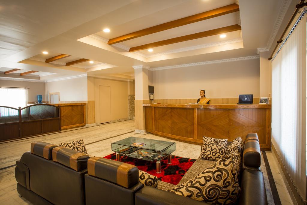 Pokhara Choice Inn Exterior photo